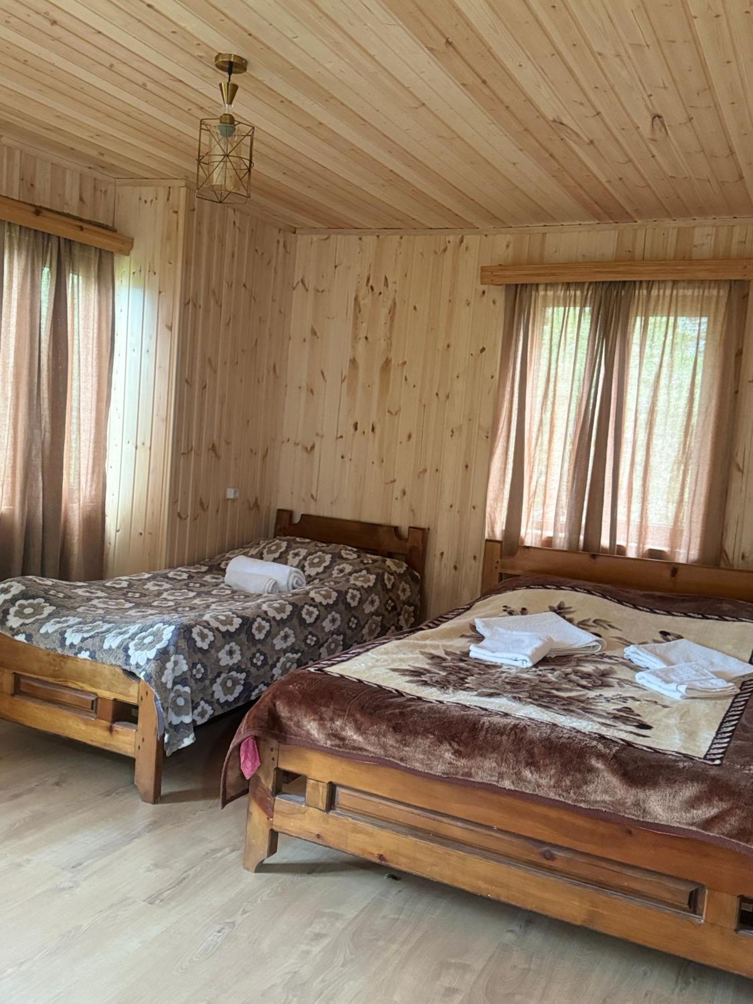 Chazhashi Guesthouse Ушґулі Екстер'єр фото